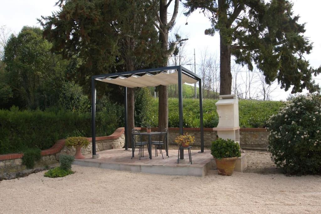 Casa Vacanze Podere San Giusto Volterra Buitenkant foto